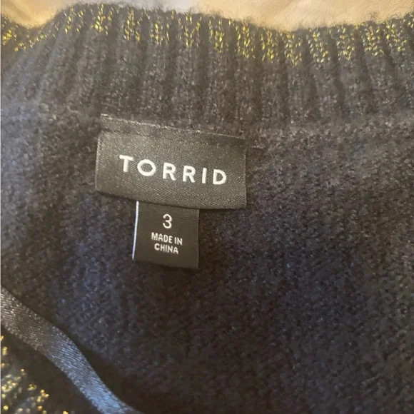 Torrid Black Sweater with Festive Embroidery Christmas Sweater - Picture 5 of 8
